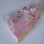 Pink heart butter cookie wedding favour