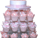 Teddy bear with cupcakes - Kimboscakes Teddy bear childrens cake with cupcakes