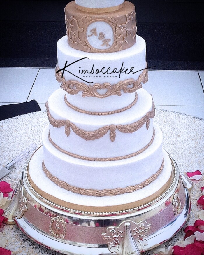 Regal Wedding Cake Nottingham Derby