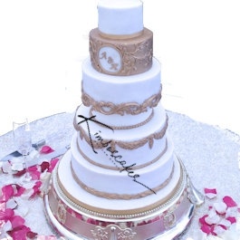 Regal Wedding Cake Nottingham Derby